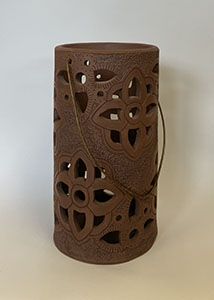 Image of Rosemarie Cox's clay vessel, Grammy Ocie and Poppy Don. 